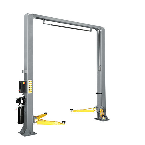 Car Lifting Equipment in a Professional Auto Repair Workshop