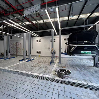 Good price T240M-1 Economical Two Post Car Lift For Small Workshops online