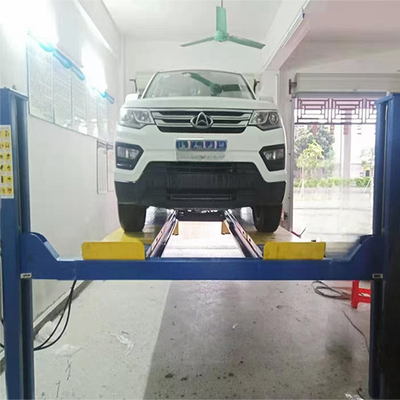 Good price T440D 4 Post Car Lifting Equipment 4000kg for Workshop Efficiency online